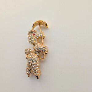 Vtg Rhinestone Poodle with Umbrella Brooch | MCM Gold Tone Dog Pin